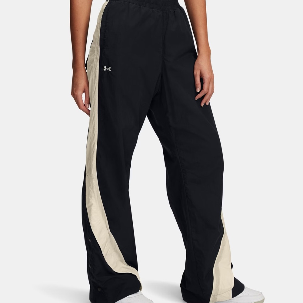 Under Armour Women's Black and Cream Track Pants